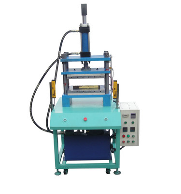 Four column three plate hydraulic drum